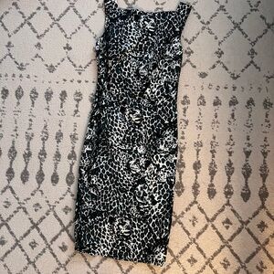 Elegant dark green and White Leopard Print Dress